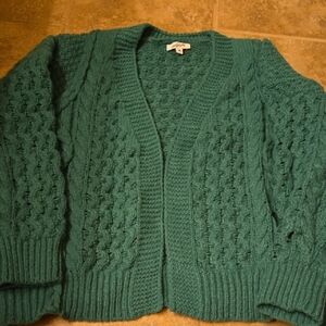 Women's Green Cable Knit Sweater